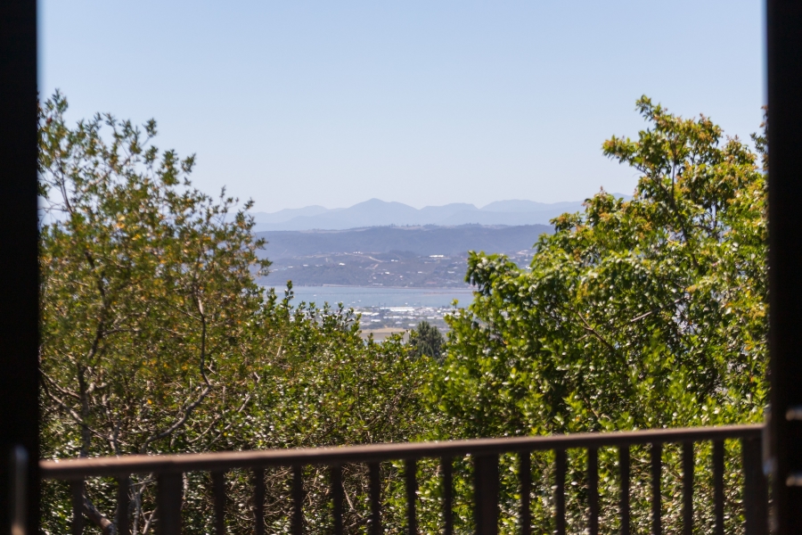 5 Bedroom Property for Sale in Pezula Golf Estate Western Cape